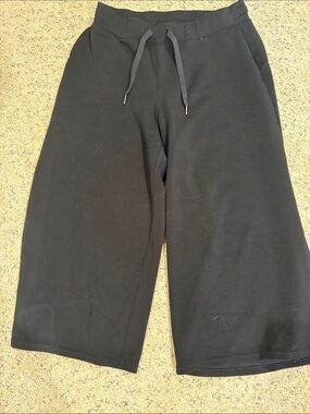 SPANX cropped Air Essentials XL Black Wide-Leg Drawstring Joggers